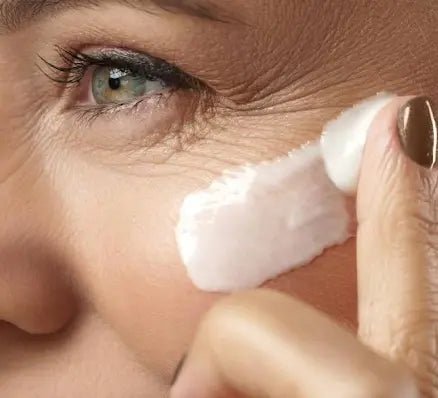 CREME VISAGE AU COLLAGÈNE & ACIDE HYALURONIQUE – HYDRATATION INTENSE & ÉCLAT JEUNESSE - ESSENSIA BEAUTY