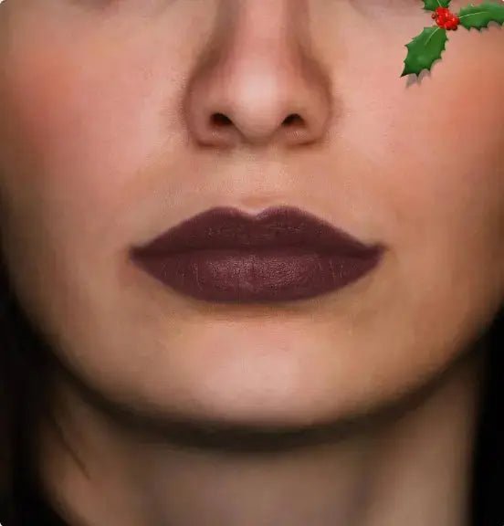 MATTE INTENSE LIPSTICK − SANGRIA 1,4 G - ESSENSIA BEAUTY